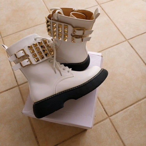 Women's boots new Made In Italia, size 38, white