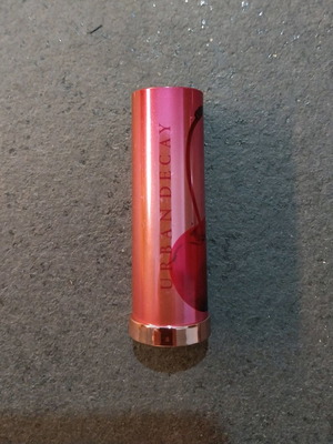 Urban Decay Lipstick Cherry Cream new, matte burgundy
