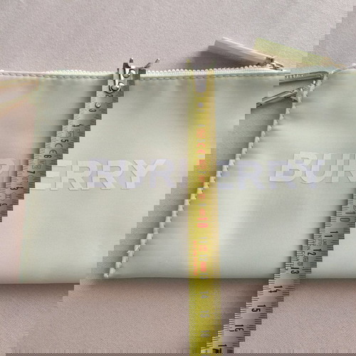 Τσαντάκι νεσεσέρ Burberry