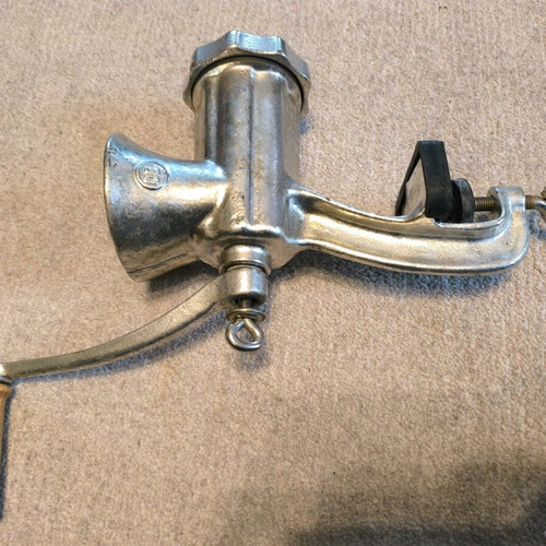 Meat grinder unused