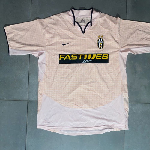 Juventus Jersey Large authentic, like new, pink