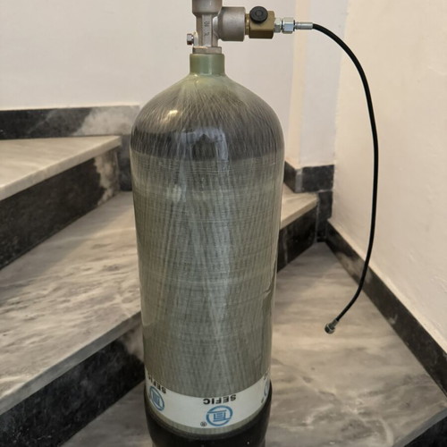 Carbon Charging Cylinder 9L 300 Bar with DIN Valve