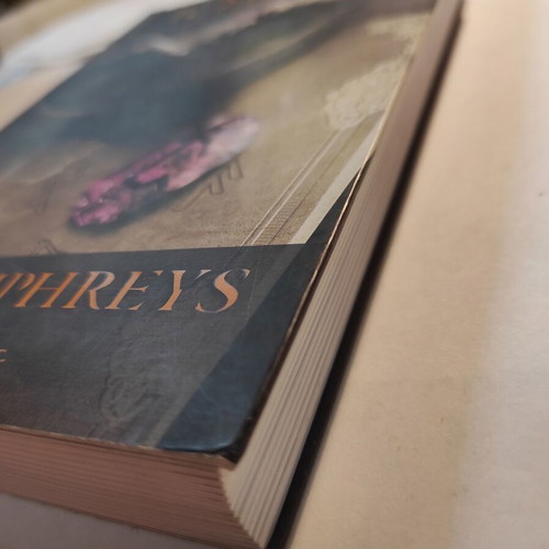 The Ghost C.C. Humphreys like new, Fantastic World
