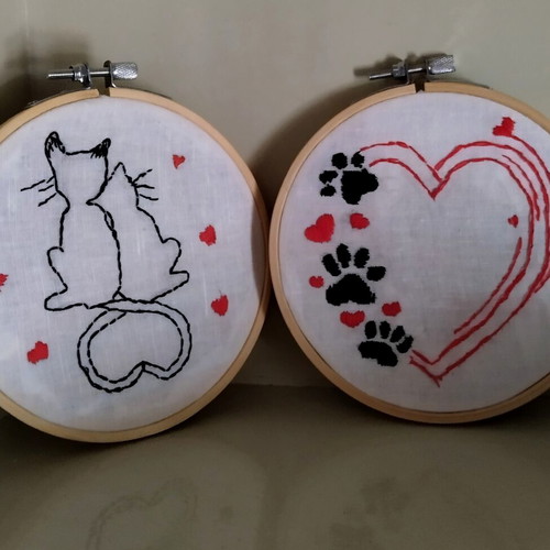 Embroidery set on hoops, diameter 13.5 cm, new