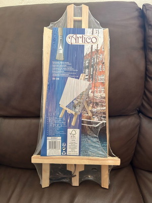 Wooden art easel 50 cm new for paintings up to 42 cm