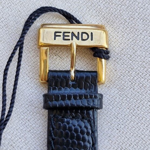 Fendi watch, face diameter 3cm, brand new