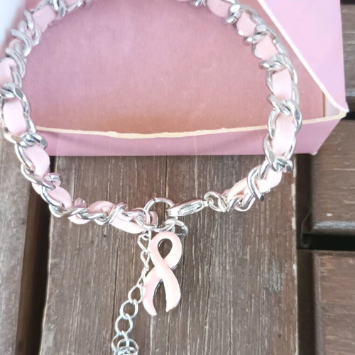 Breast Cancer Crusade Avon bracelet new