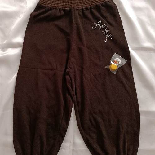 Artigli brown capri pants like new with elastic and subtle decoration