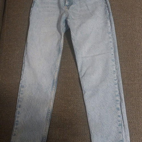 Zara women's jeans size 34, like new, high waist mom fit