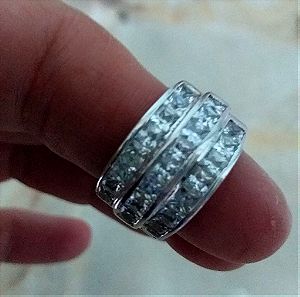 Ασημένιο δαχτυλίδι επιπλατινωμένο με τρεις σειρές ζιργκόν - 1,3 εκ. πλάτος