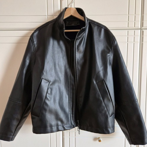 Μαύρο δερματίνη τζάκετ Zara καινούργιο, μέγεθος M
