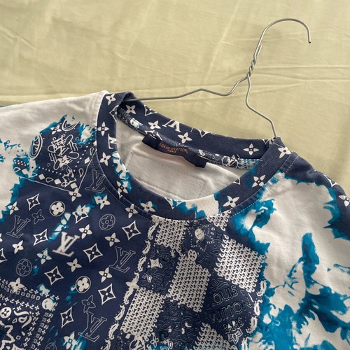 Branded blouse new, size Medium