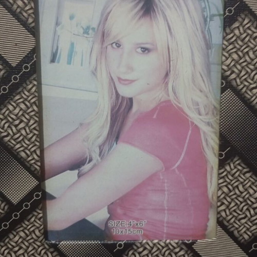 Set of 2 photo frames new