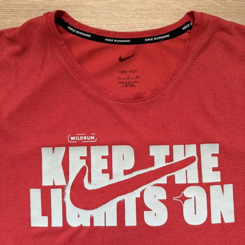 Nike Dri-FIT Wild Run Keep The Lights On T-Shirt, size S, red