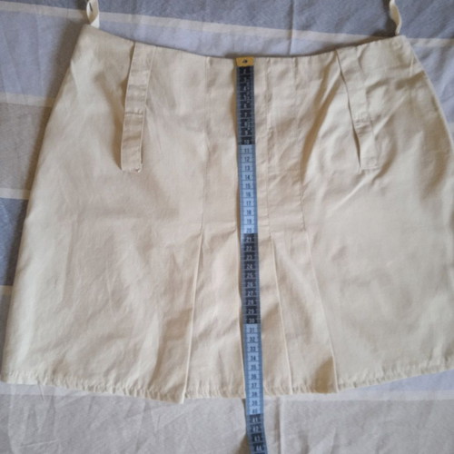 Vintage cream mini skirt egg size M like new