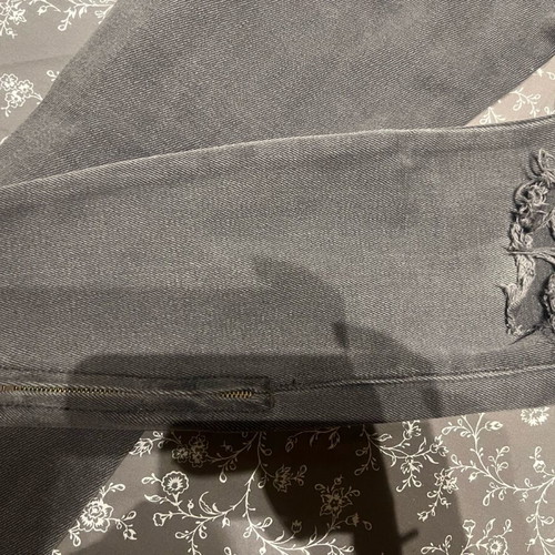 One Teaspoon jeans size 25 like new, black and grey