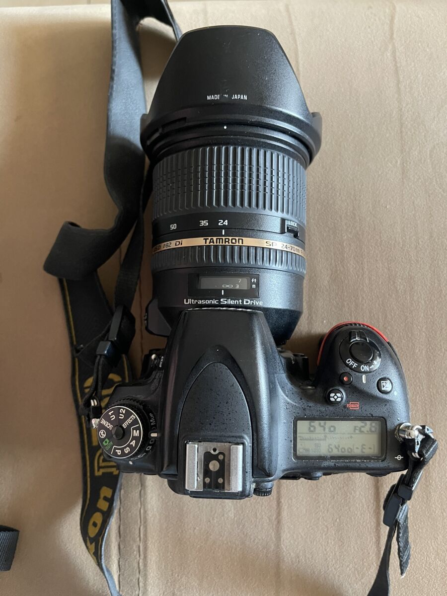 Nikon D750 camera body with Tamron… - € 500,00 - Vendora.cy