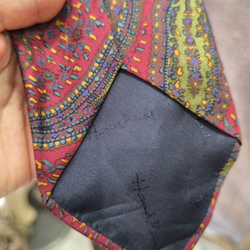 Lorenzo Nucci Firenze 100% silk tie like new, multicolor