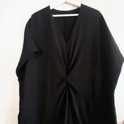 Black dress size M/L with fringes and pockets, like new