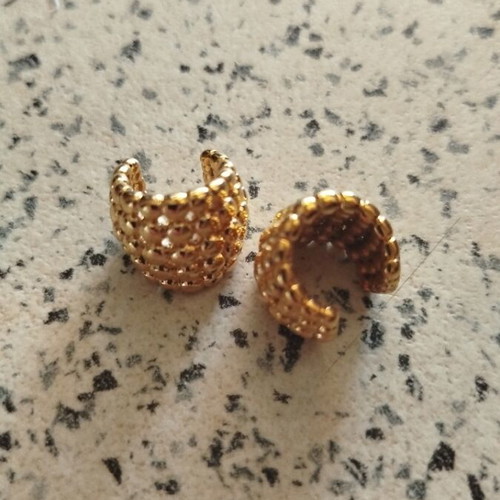 Ear cuff stainless steel gold color new
