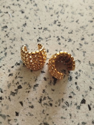 Ear cuff stainless steel gold color new