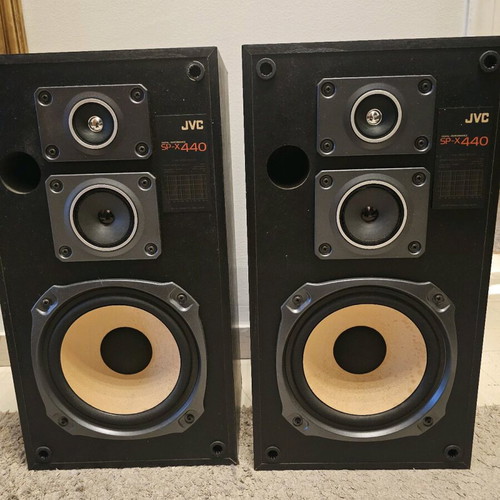 JVC SP-X 440 floor speakers like new