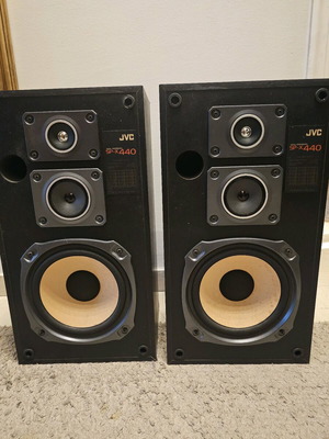 JVC SP-X 440 floor speakers like new