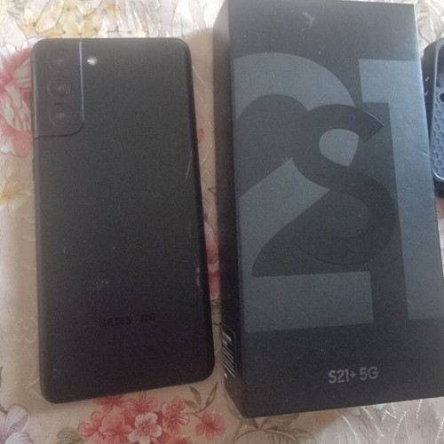 Samsung S21+ Plus smartphone used, minor back cover damage