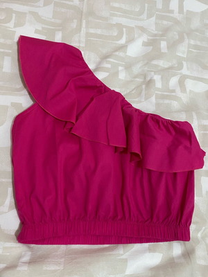 Fuchsia one-shoulder top Anel like new, size M