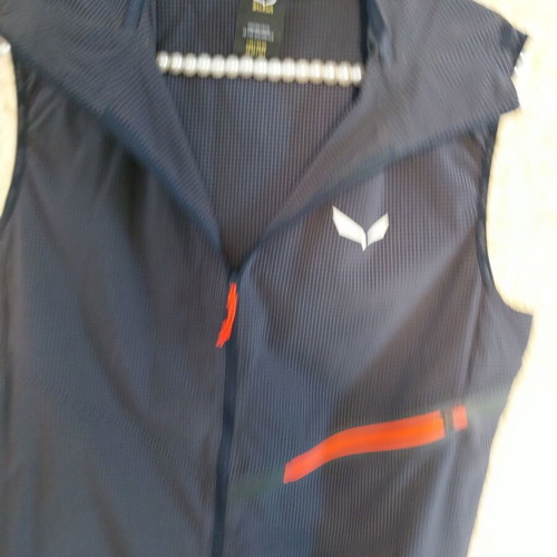 Salewa waterproof technical garment medium unisex new, very thin