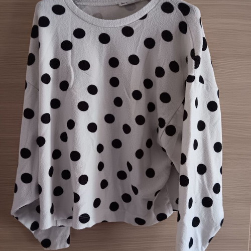 Stradivarius women's blouse used, black and white, sizes S and M