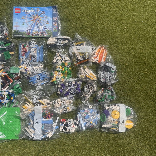 Lego Ferris Wheel 10247 like new, unopened bags and instructions