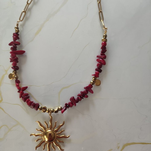 Summer necklace with sun pendant, agate stones, stainless steel