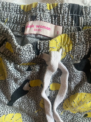 Shorts used, size S