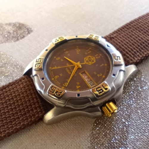 Citizen wristwatch DnD D20 logo like new, gold and silver