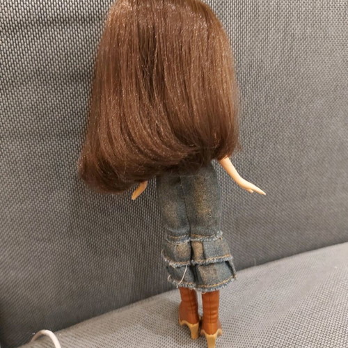 Bratz Yasmin 2001 collector doll used