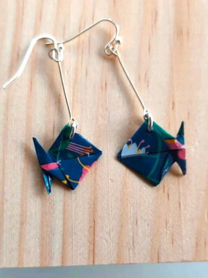 Origami earrings like new, blue and pink
