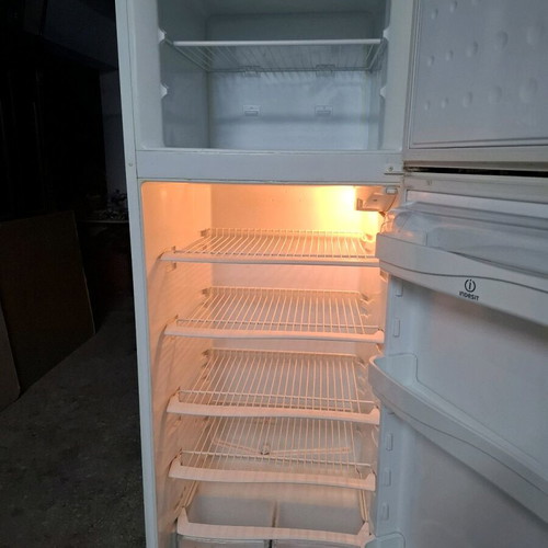 Refrigerator 175x60x60 cm