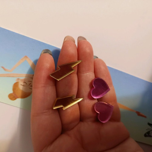 Plexiglass earrings new with silicone studs pink and gold
