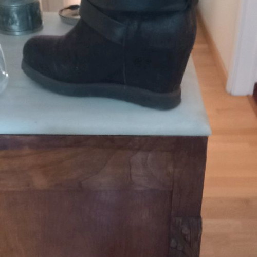 Leather boots with fur size 38 in excellent condition