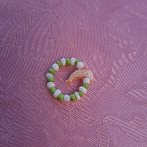 Elastic ring with beads like new, small size 1.6 cm diameter