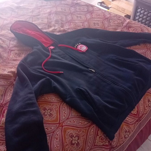 Olympiacos sweatshirt lightly used