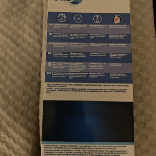 Oral B Professional Gumcare 2 electric toothbrush new