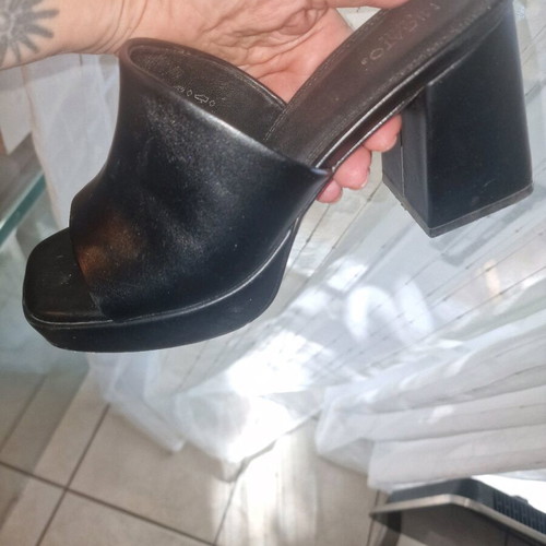 Migato mule black like new, leather with square heel