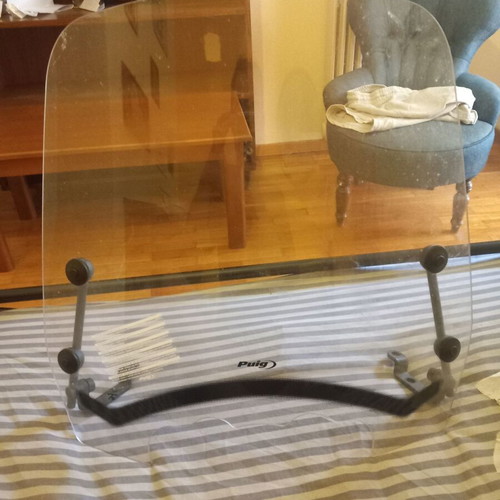Wind Shield Puig like new
