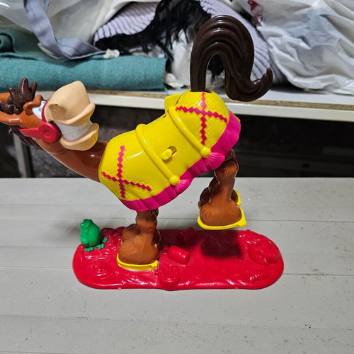 Buckaroo used, back legs moveable