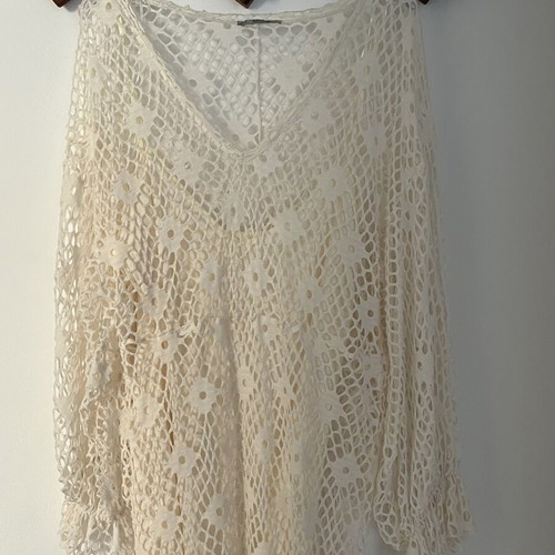 Maxi dress Zara netted with short lining, like new, medium size, white