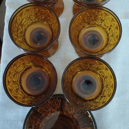 Vintage set of 6 plates and glasses like new