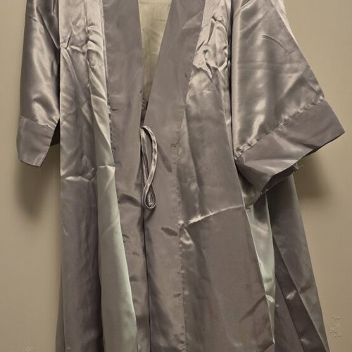 Tres Jolie satin robe with nightgown like new, silver and red