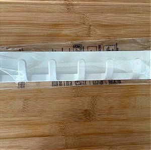 Κρεμάστρα Αυτοκόλλητη με 6 Γάντζους Πλαστική Λευκή 37.5cm